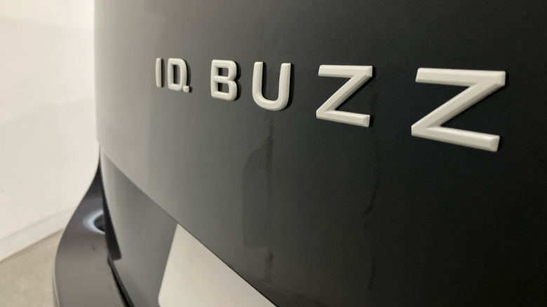 Volkswagen ID. Buzz 210kW Style Pro 86kWh 5dr LWB Auto [7St/Design+] Electric Estate